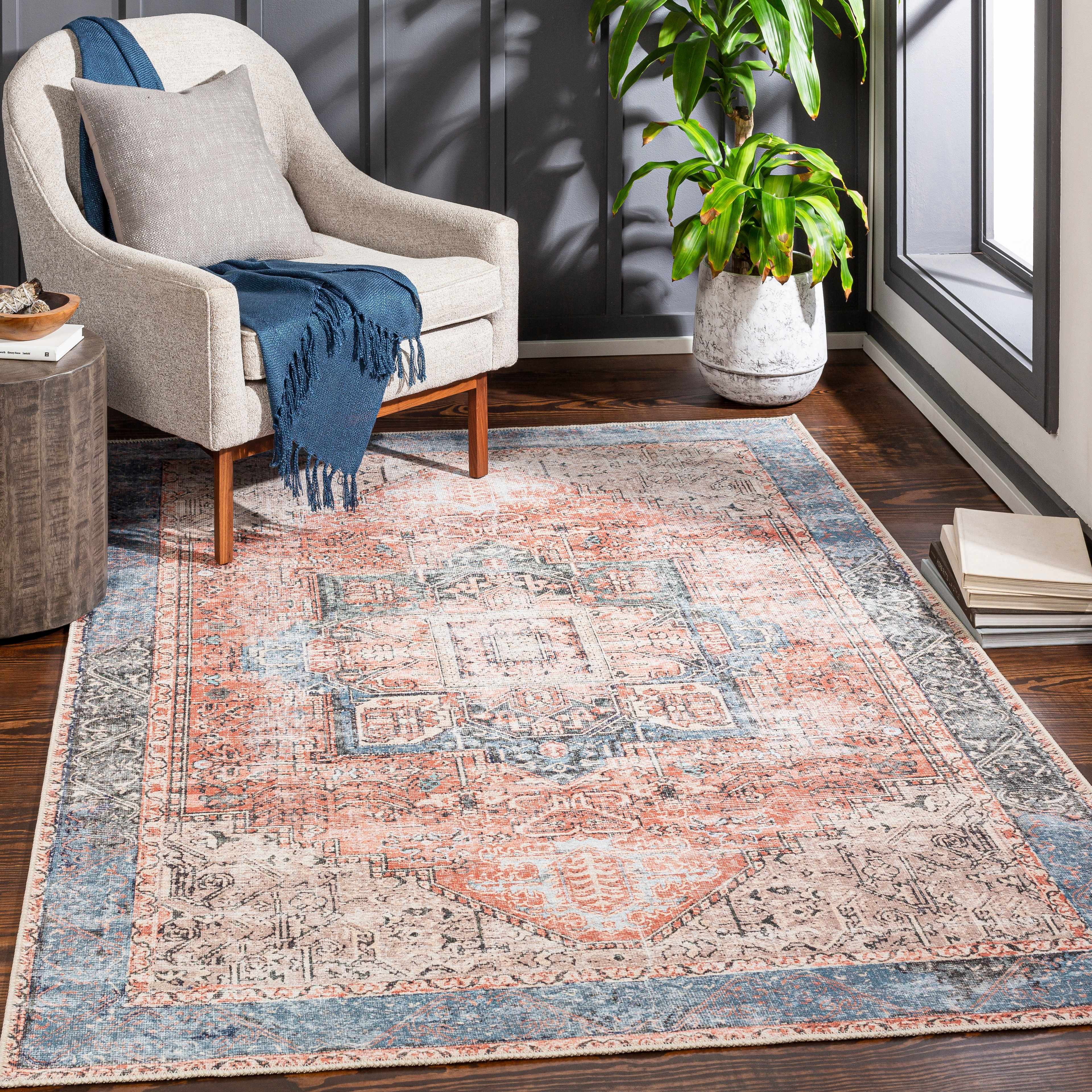 Vintage Inspired Distressed Washable Rug