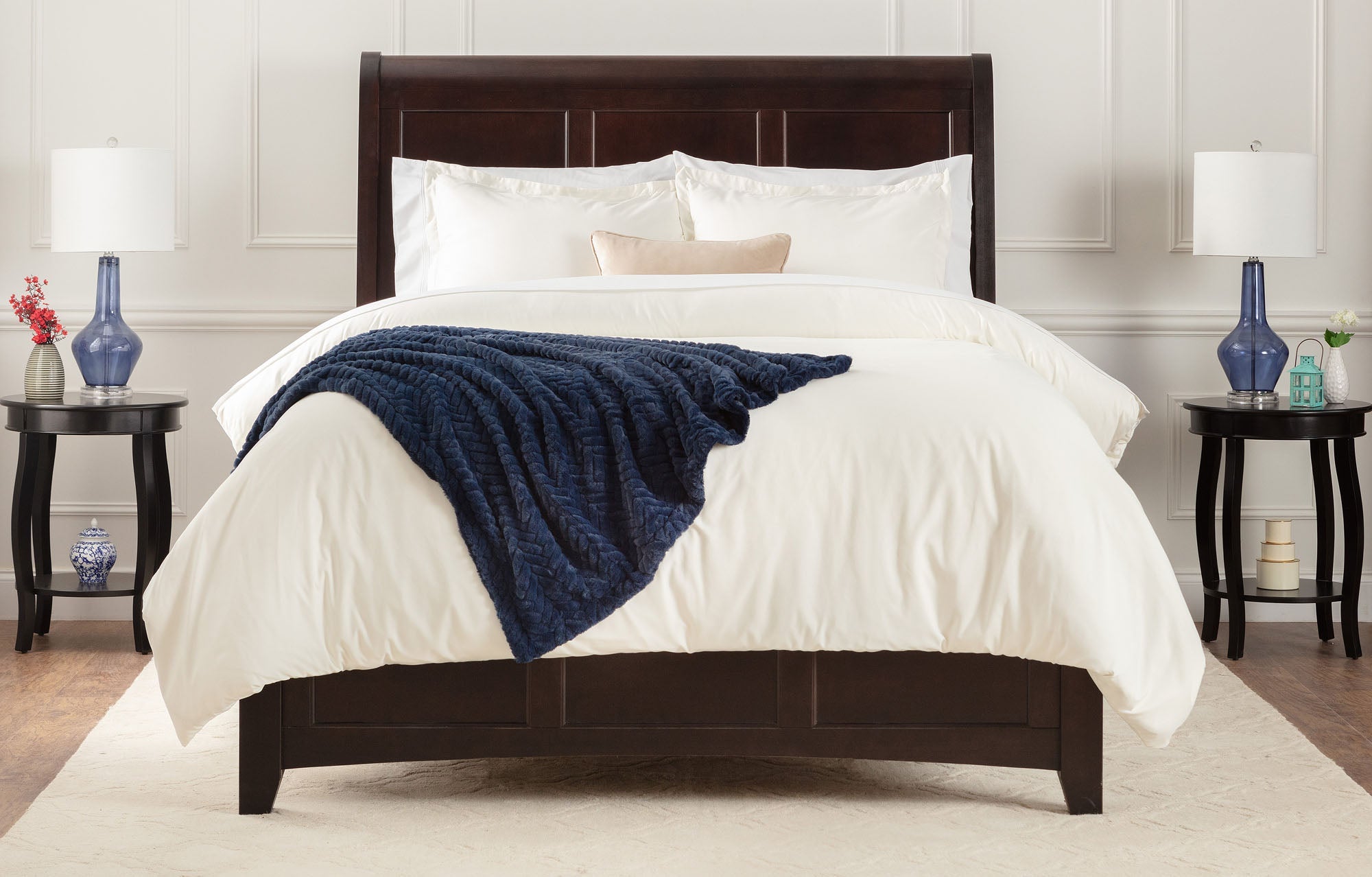 Embossed Faux Fur Throw Blanket-Tolkye