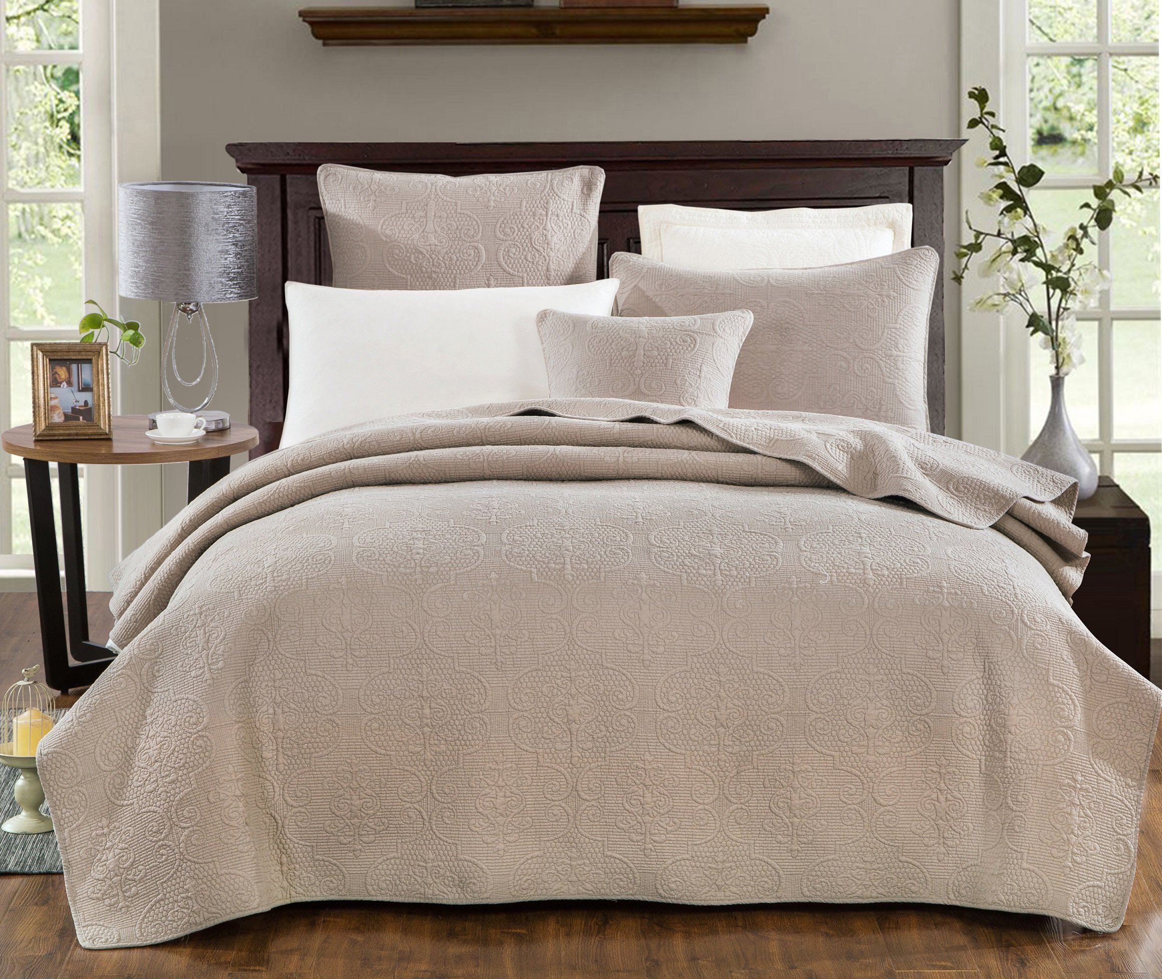Neutral Taupe Beige Sandy Elegant Matelasse Cotton Quilted Bedspread Set