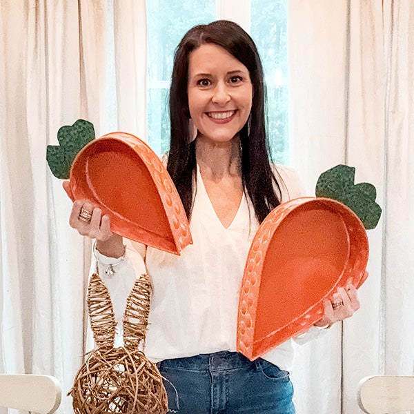 Distressed Carrot Metal Trays, Set of 2