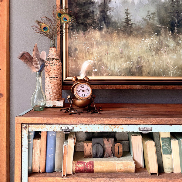 Bronze Metal Frog Table Clock