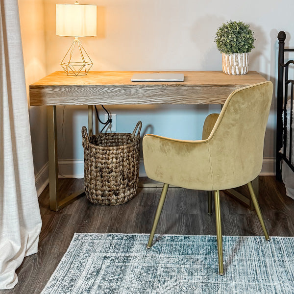 55 Inch Transforming Wood Table to Desk