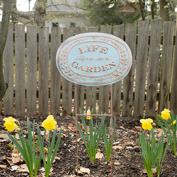 Antique Inspired Garden Stake