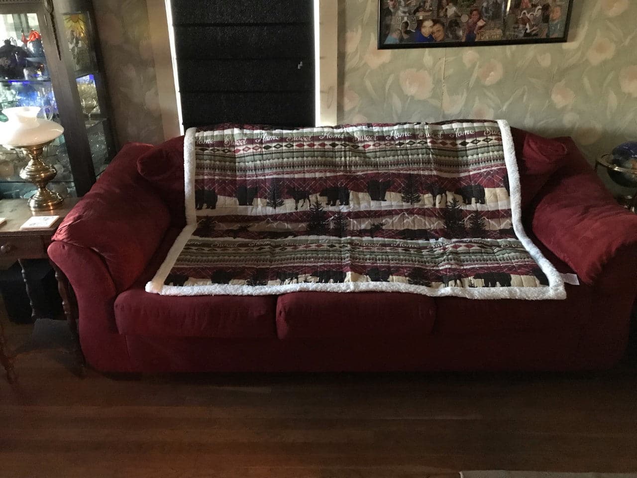 Holiday Lodge Sherpa Throw-Tolkye