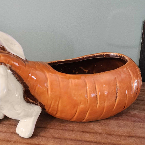 Ceramic Rabbit Pulling Carrot Planter