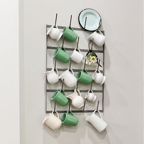 Wall-Mounted Metal Bottle or Mug Drying Rack