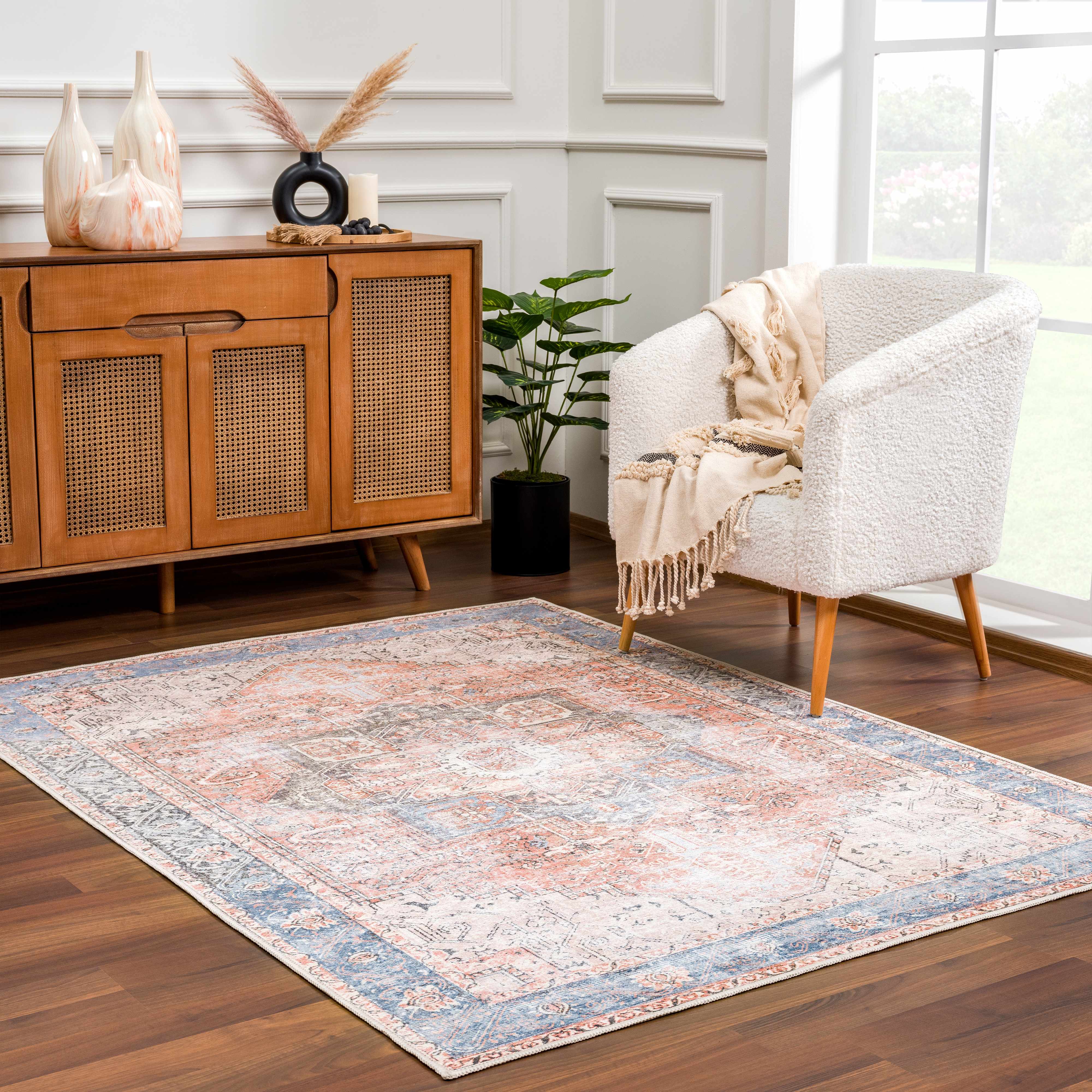Vintage Inspired Distressed Washable Rug