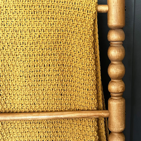 72 Inch Turned Wood Spindle Display Ladder