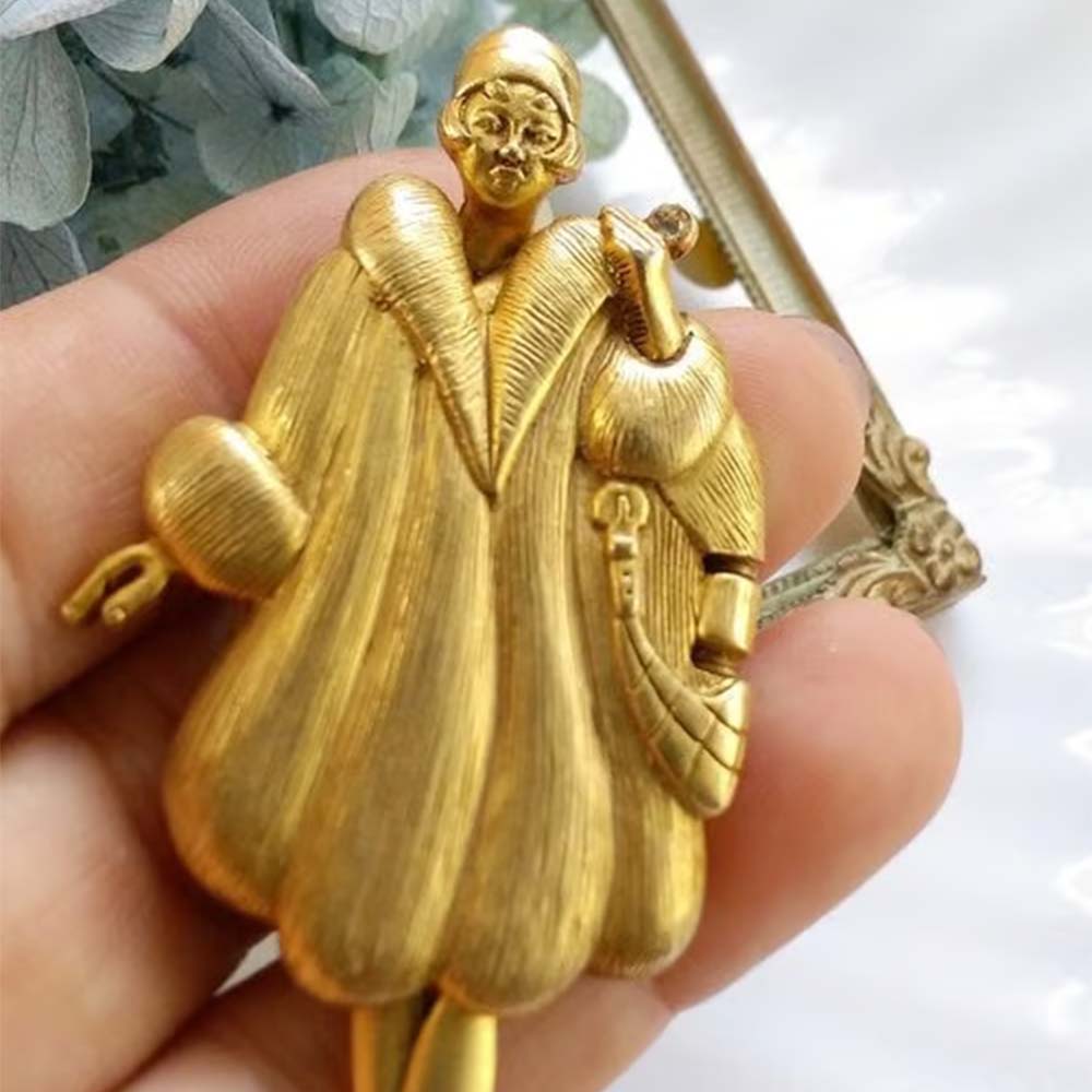 🔥Hot Sale SALE - 💃✨Vintage 1920s Flapper Girl Movable Figural Brooch