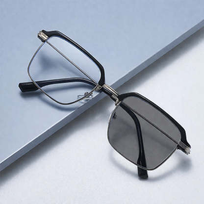 Photochromic Glasses – Auto Darkening, UV400 &amp; Blue Light Blocking