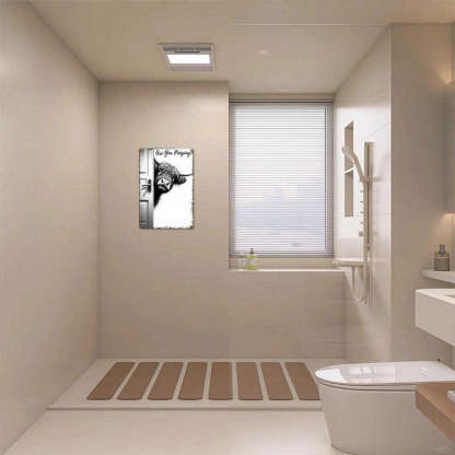 🐄 The Cheeky Visitor: Vintage Highland Cow Sign