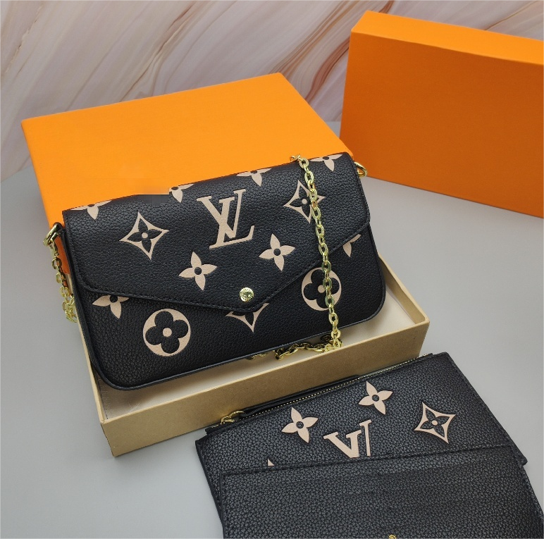 3-in-1 Chain Bag: Chic for Dates & Desk