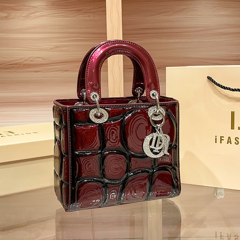 2025 New Women Crocodile Pattern Crossbody Bag