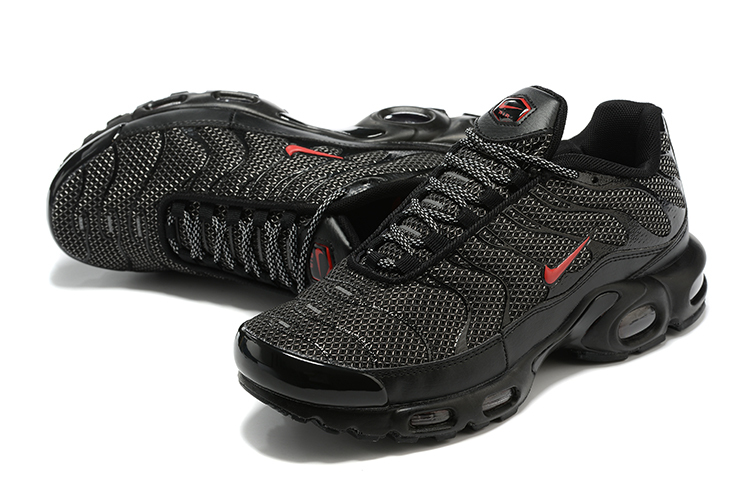 Nike Air Max Plus TN 1 “Bred”