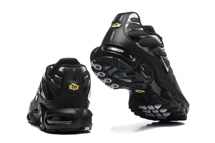 Nike Air Max Plus TN 1 “Venom”