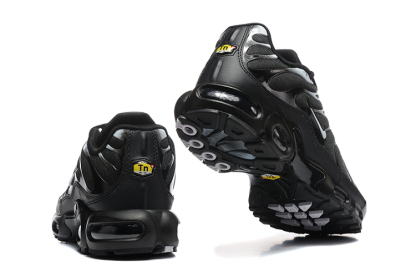 Nike Air Max Plus TN 1 “Venom”