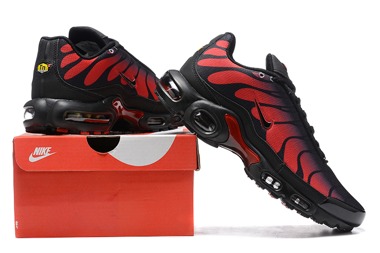 Nike Air Max Plus TN 1 “Bred Reflective”