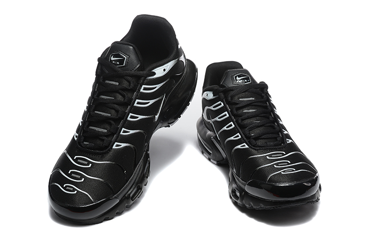 Nike Air Max Plus TN 1 “Venom”