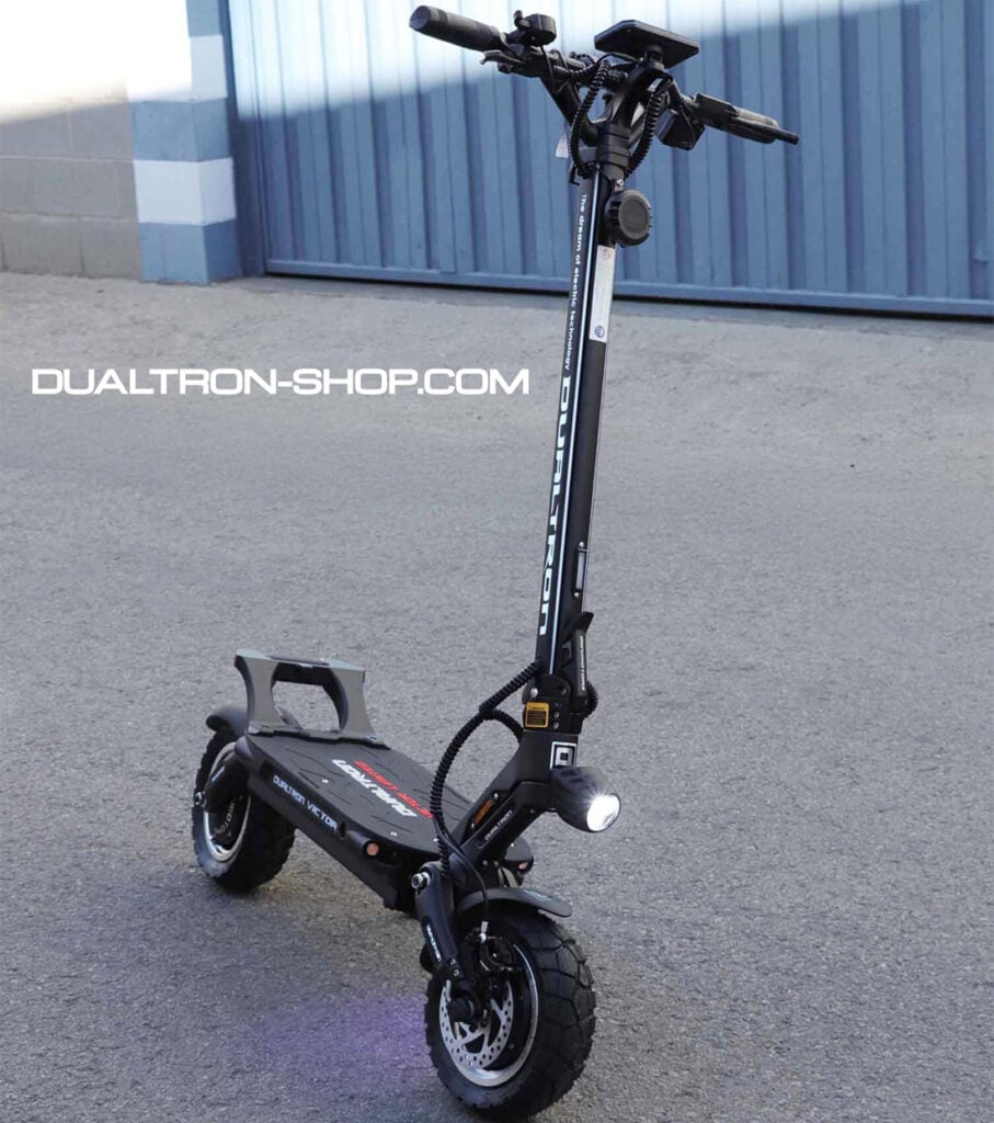Dualtron Victor Limited Front