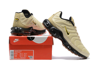 Nike Air Max Plus TN 1 “Gold Bullet”