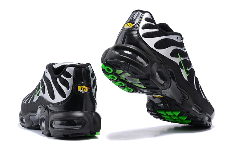 Nike Air Max Plus TN 1 “Phygital Matrix”
