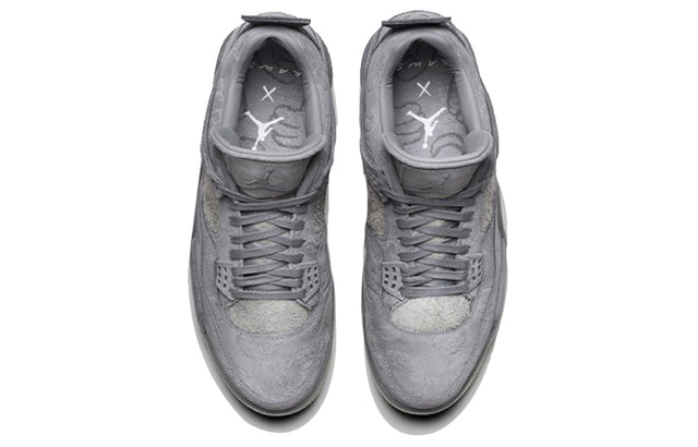 Air Jordan4 Retro x KAWS 'Cool Grey'