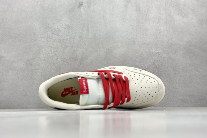 Travis Scott x Nike Air Jordan 1 Low x Supreme  Air Jordan 1 Low