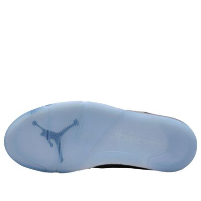 Aithtr Jordthtan 5 'Wolf Grey' 2026