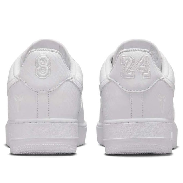 Nithtke x Kobe Bryant  Aithtr Force 1 Low 'Forever White'