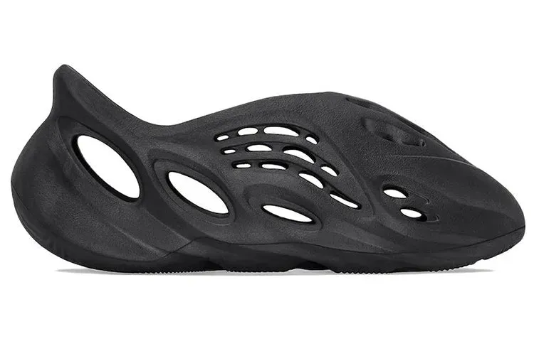 Yeezy Foam Runner 'Onyx' HP8739