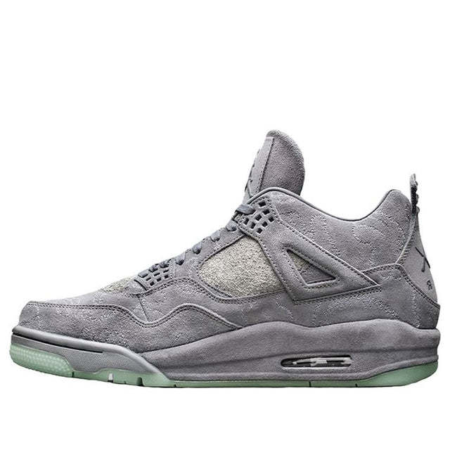 Air Jordan4 Retro x KAWS 'Cool Grey'