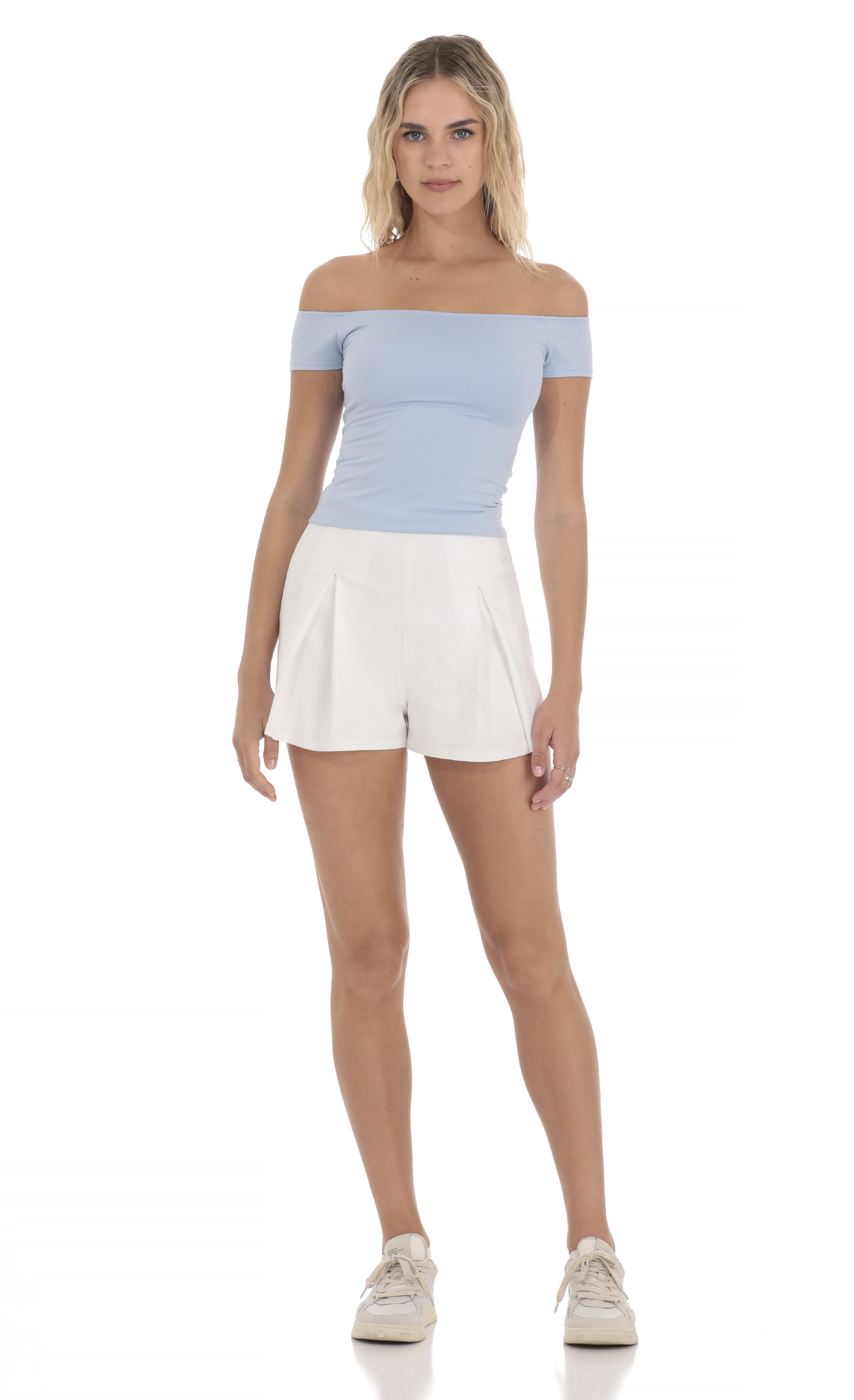 Pleater Flare Shorts in White-My Sky Diva