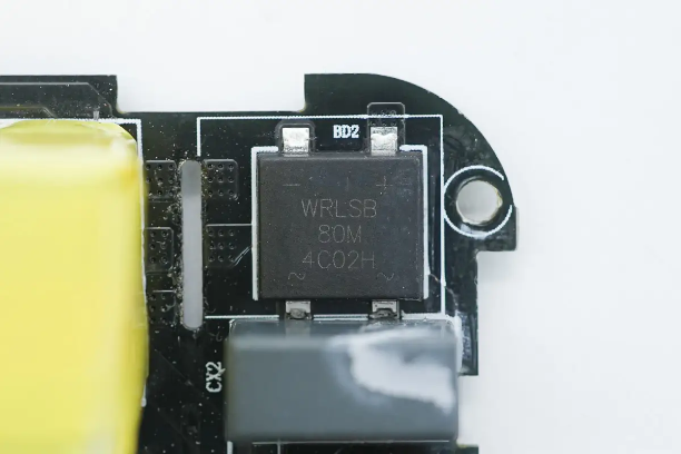 WORLD沃尔德 WRLSB8OM
