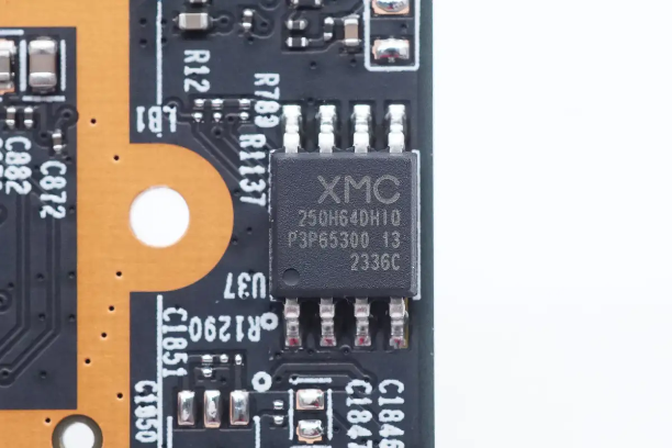 XMC武汉新芯 XM25QH64D