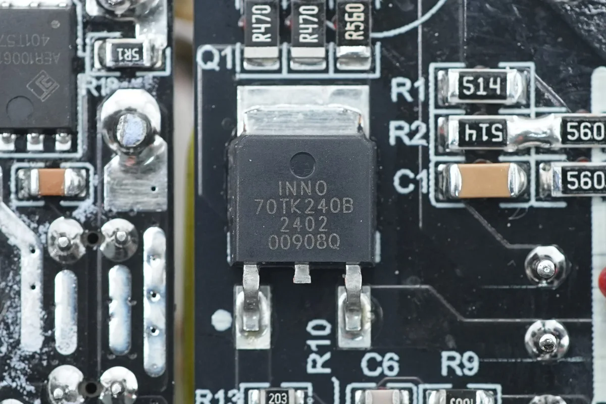 Innoscience英诺赛科 INN700TK240B