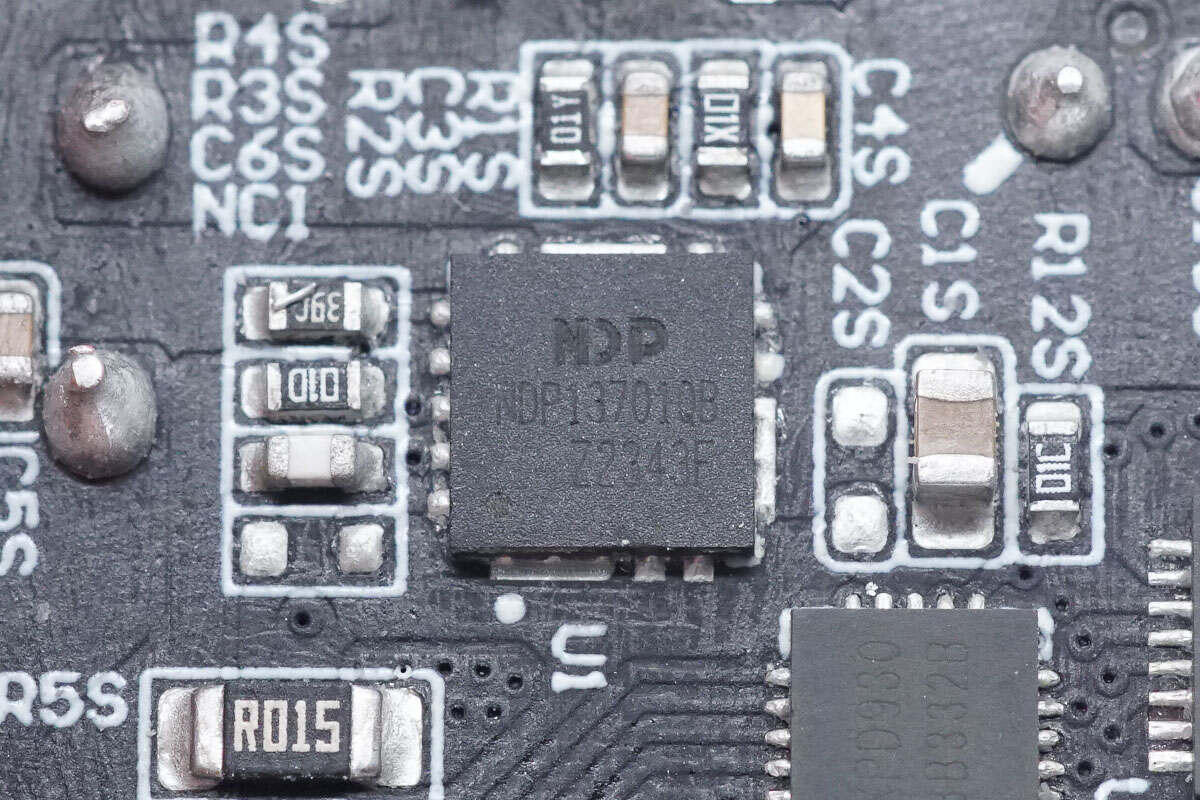 NDP芯潭微 NDP13701QB