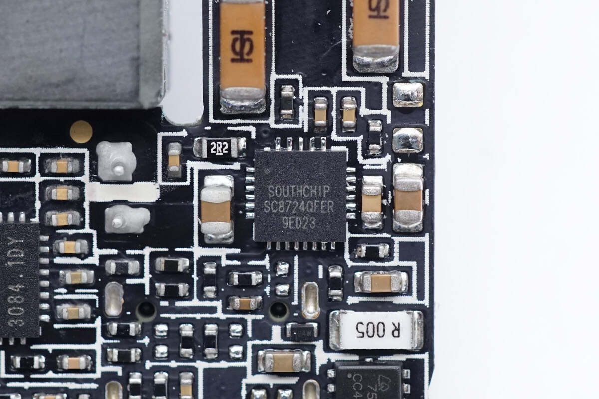 SOUTHCHIP 南芯科技 SC8724