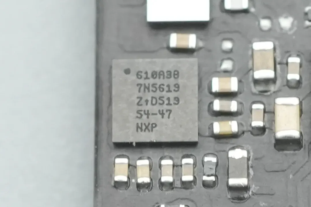 NXP恩智浦 丝印610A3B