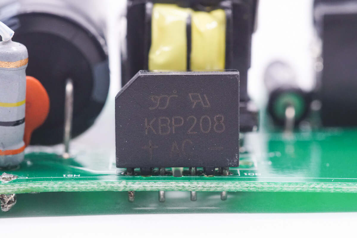 Yangjie 扬杰 KBP208