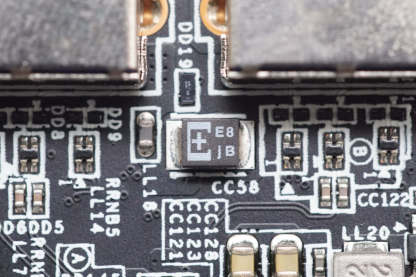 Panasonic松下 6.3V150μF