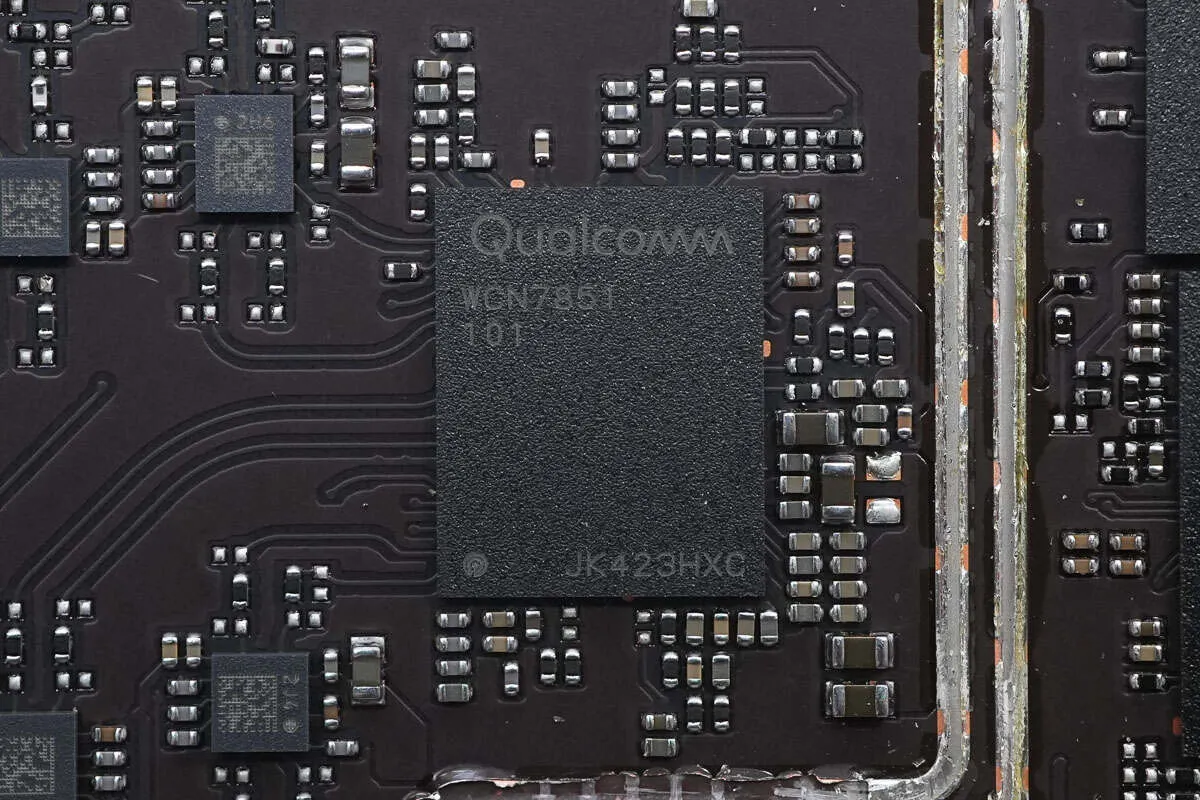Qualcomm高通 WCN7851