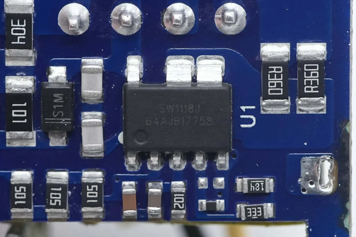 iSmartWare智融科技 SW1118J
