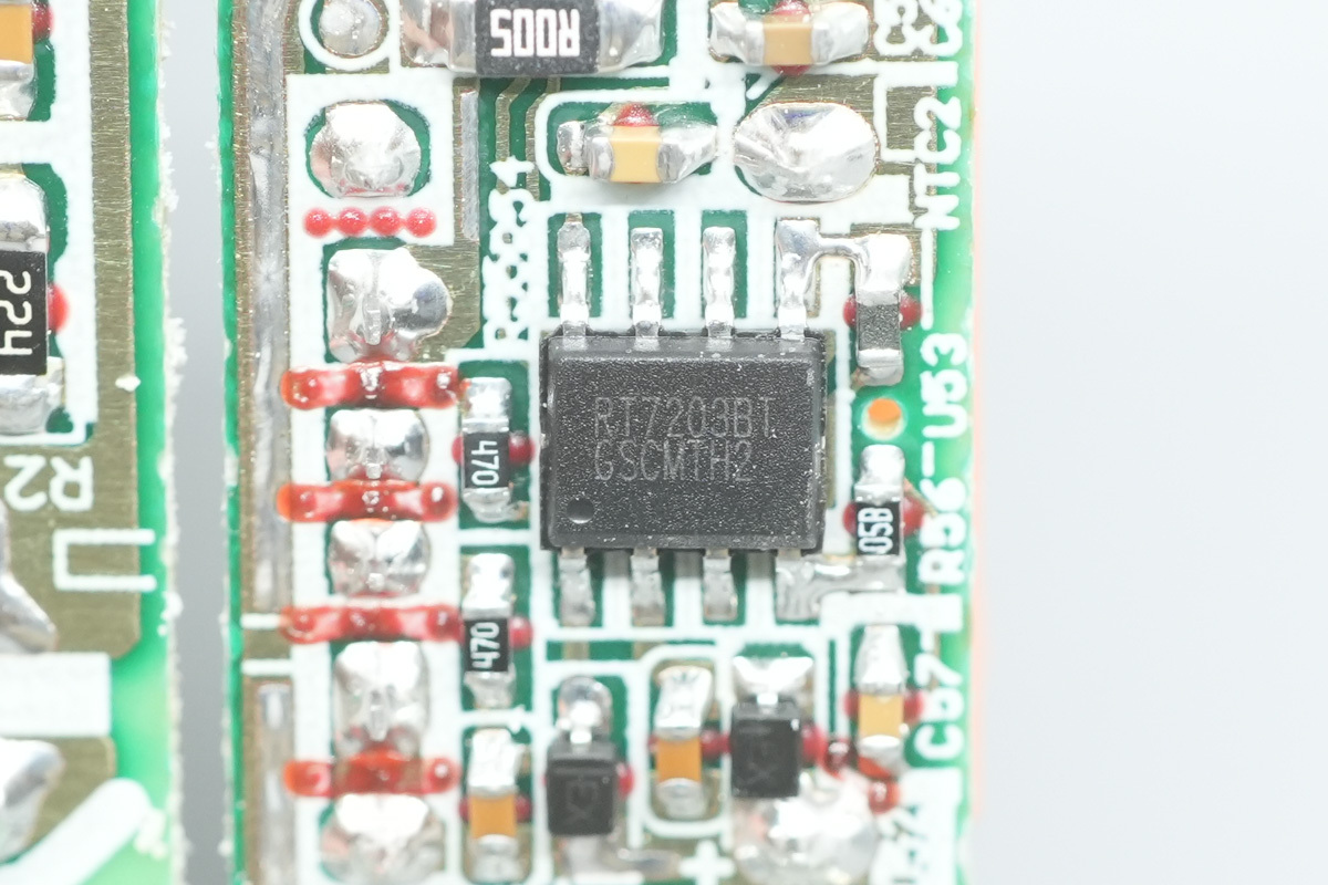 Richtek立科技 RT7203BT