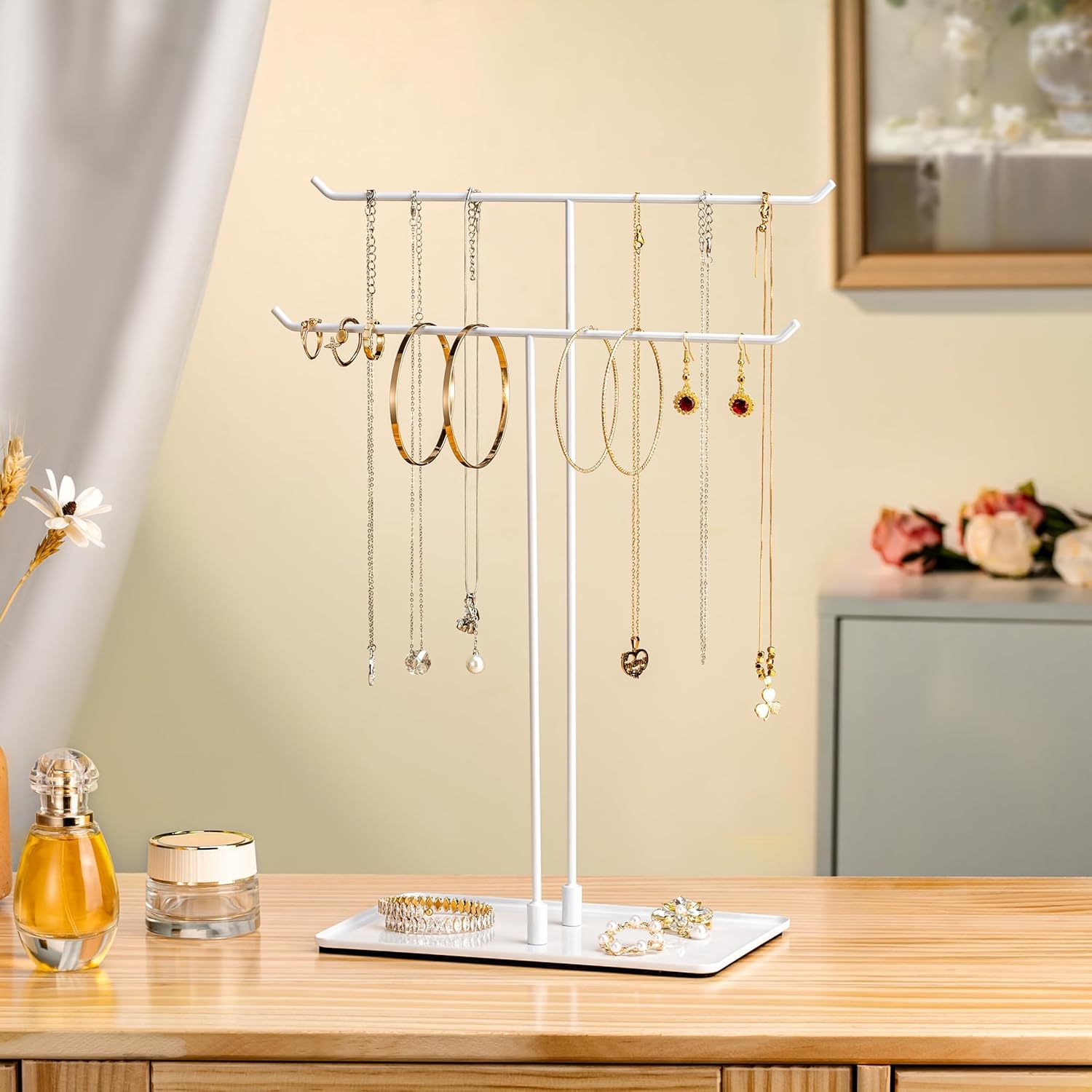 Necklace Stand: Black Metal Necklace Organizer for Home Decor