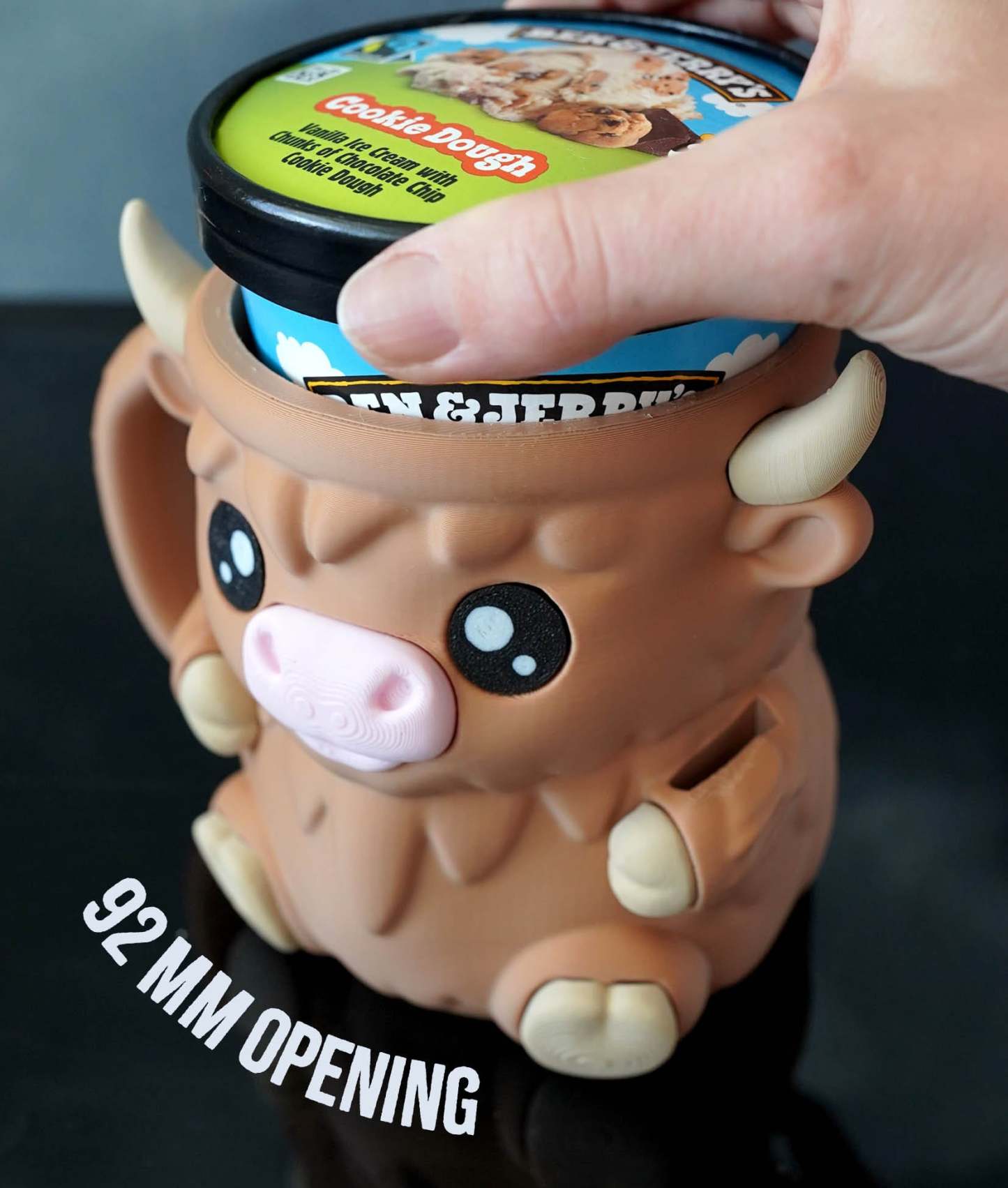 Highland Cow Ice Pint Holder