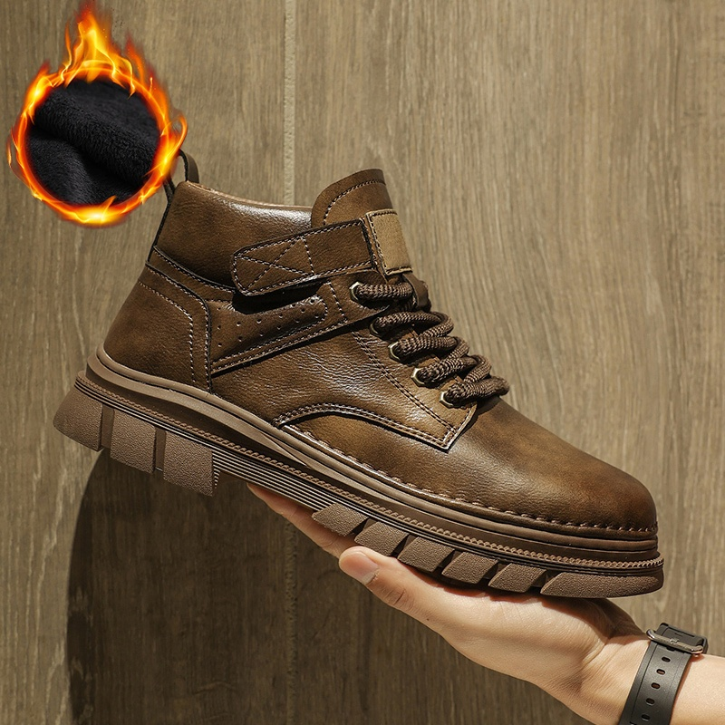Męskie wysokie buty Martin z wełny