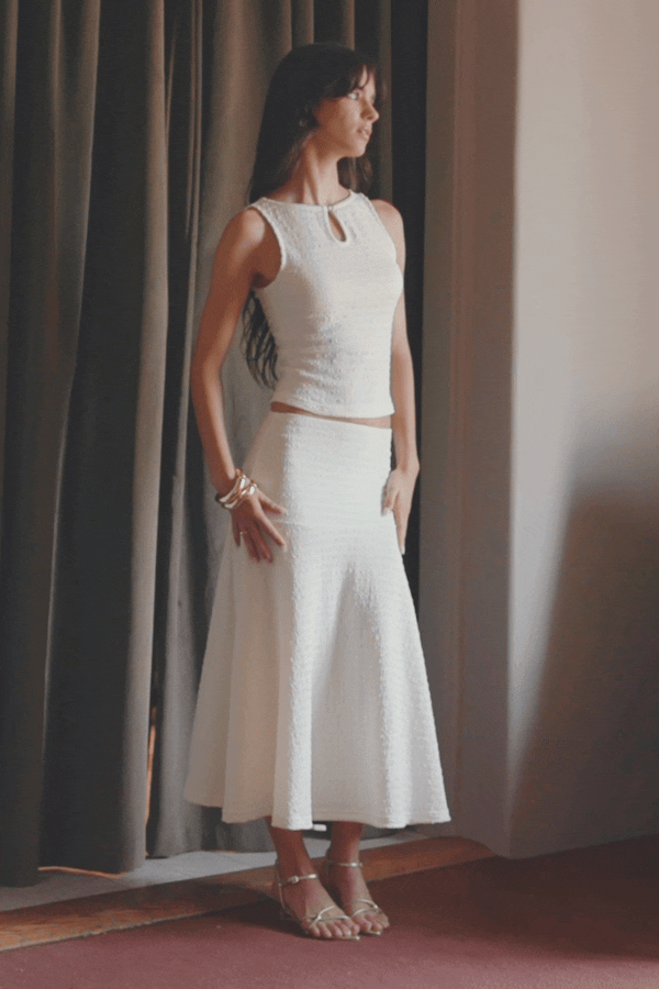 x Renee & Elisha Herbert Two’s Company 2-Piece Set