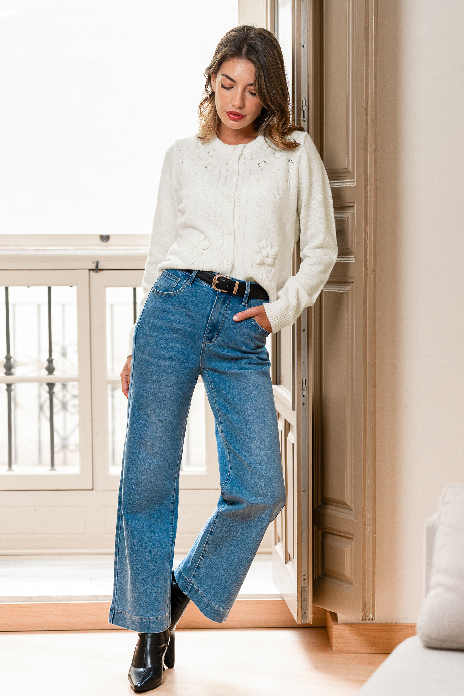 Side Quest Blue Jeans