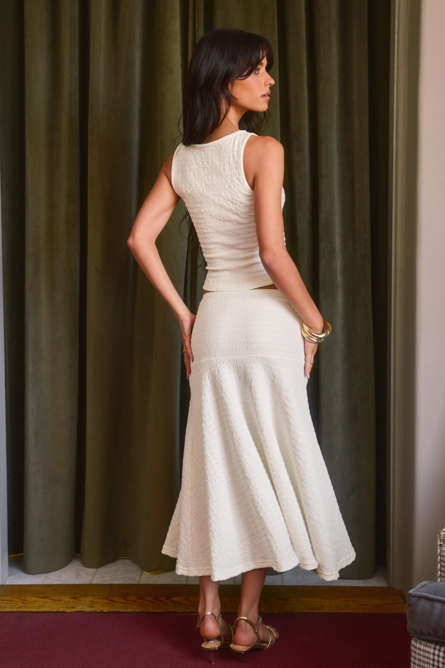 x Renee & Elisha Herbert Two’s Company 2-Piece Set