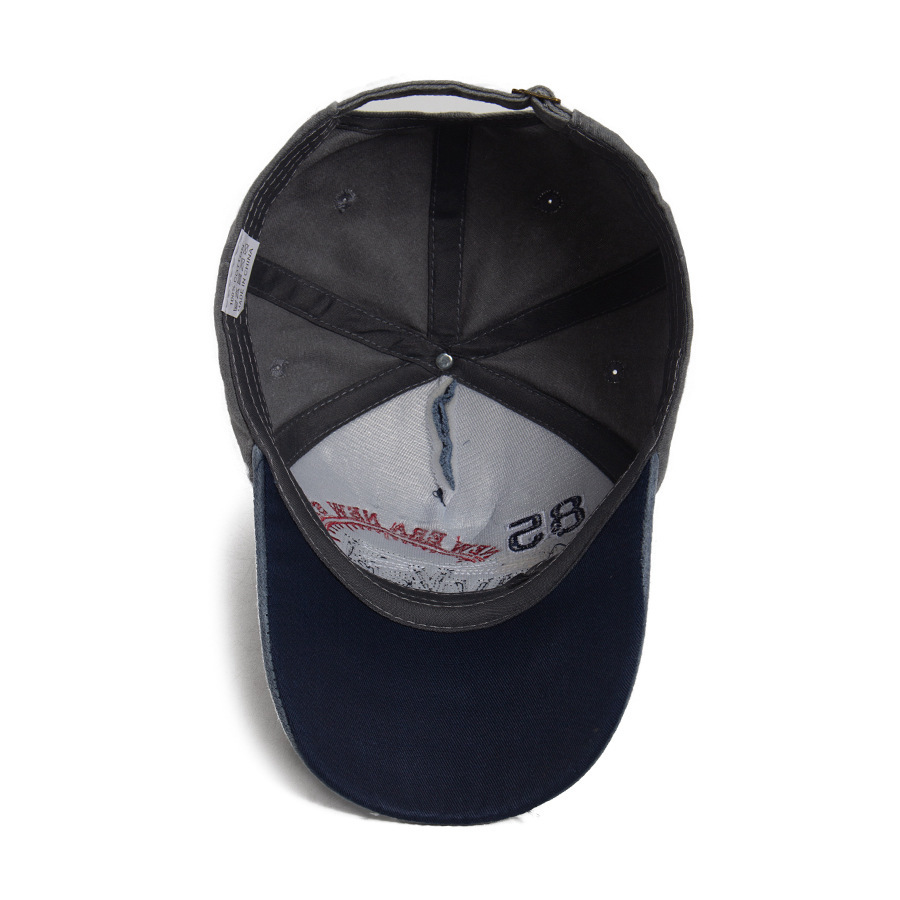 Retro-style NEW YORK embroidered baseball cap